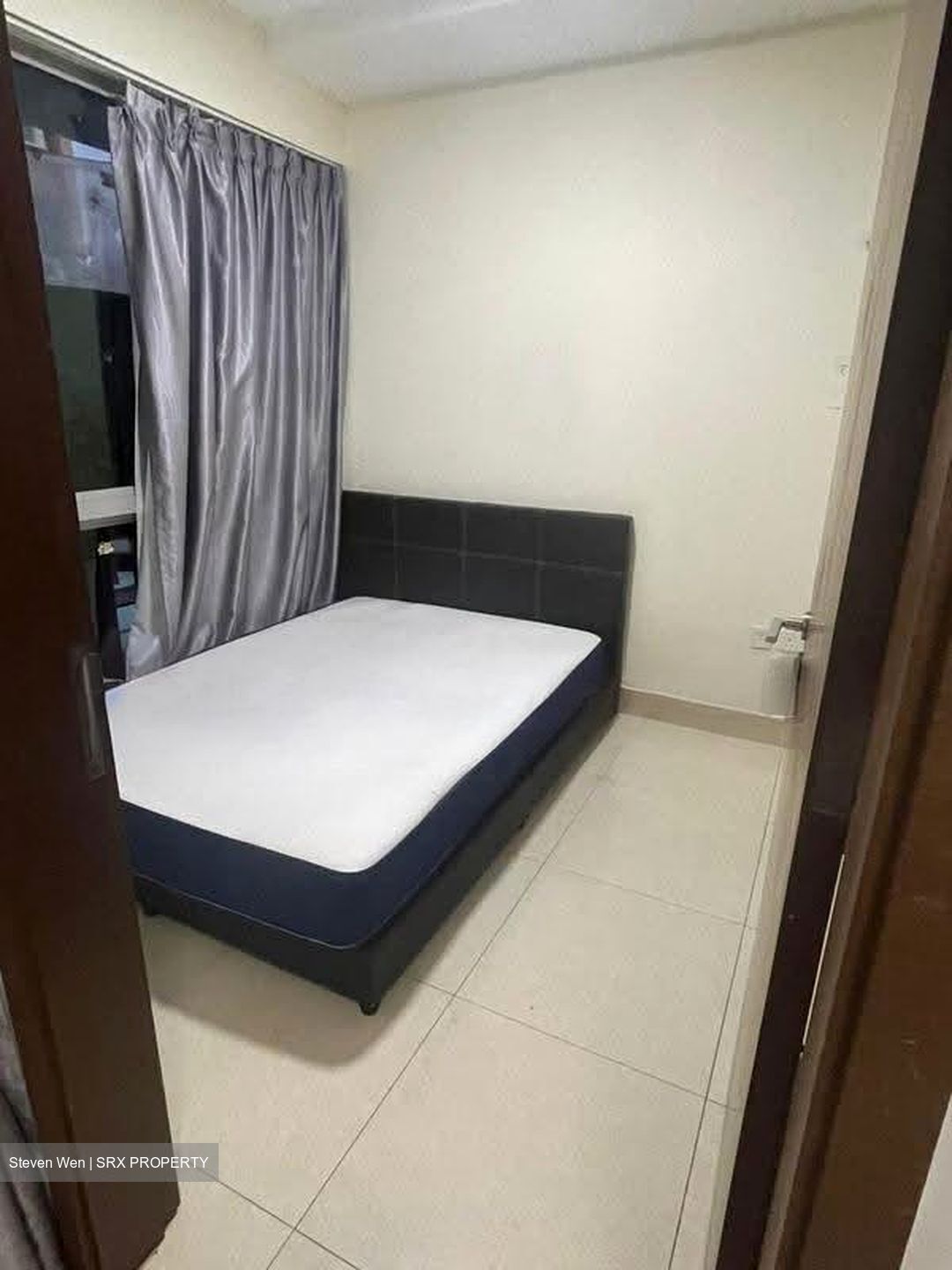 Centra Residence (D14), Apartment #636403161